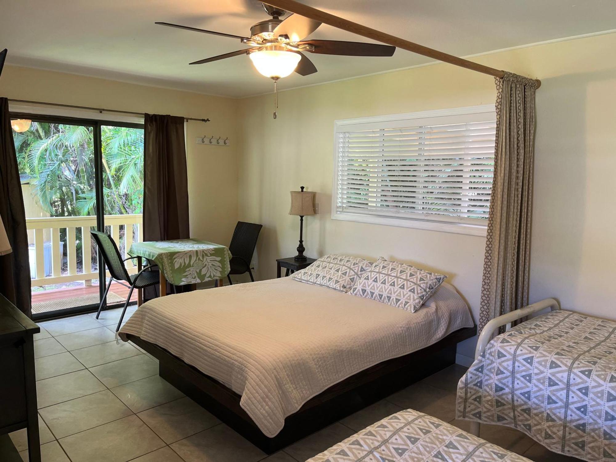 Aaron'S Cottage Hilo Buitenkant foto
